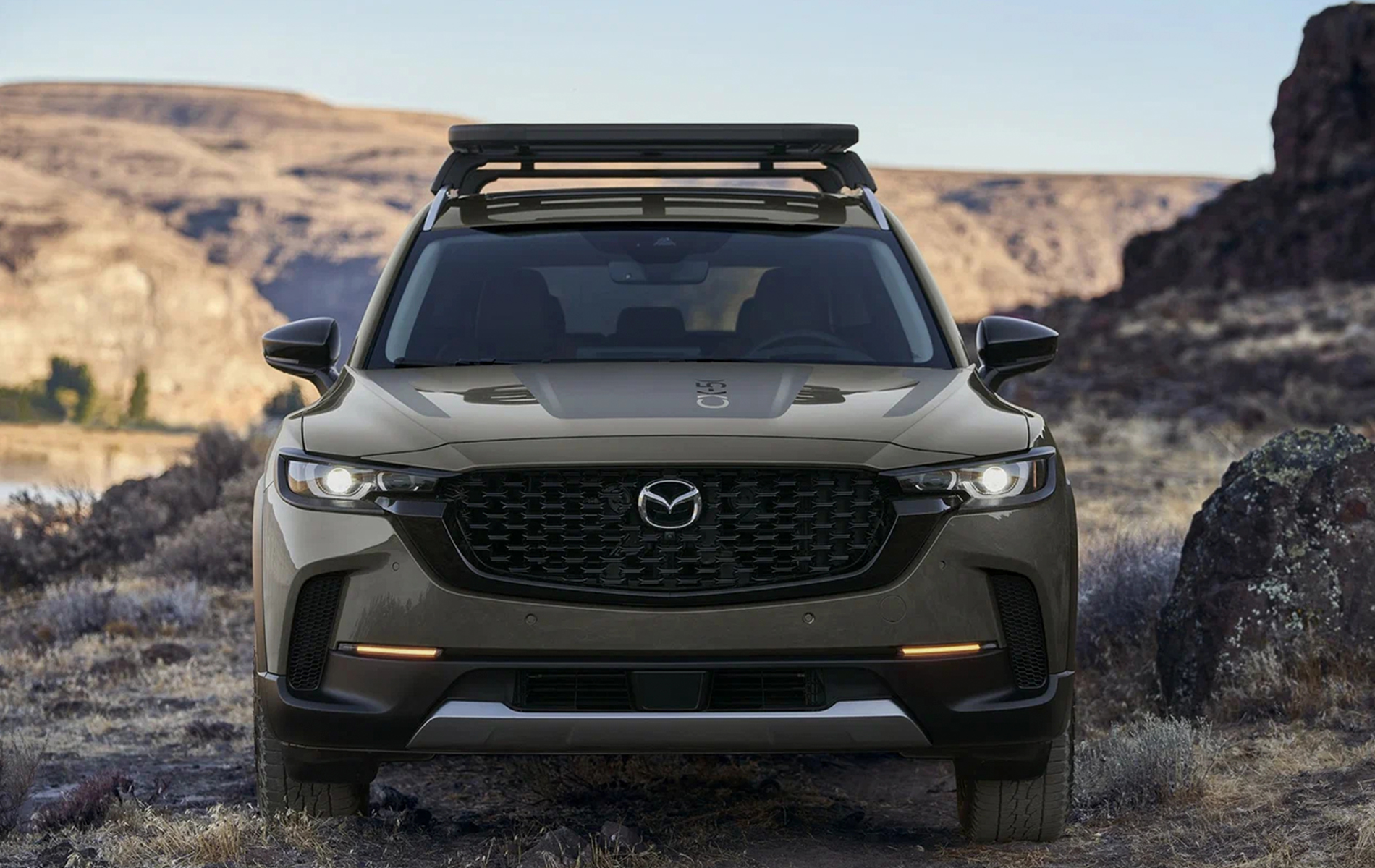 Автосалон: Mazda CX-50