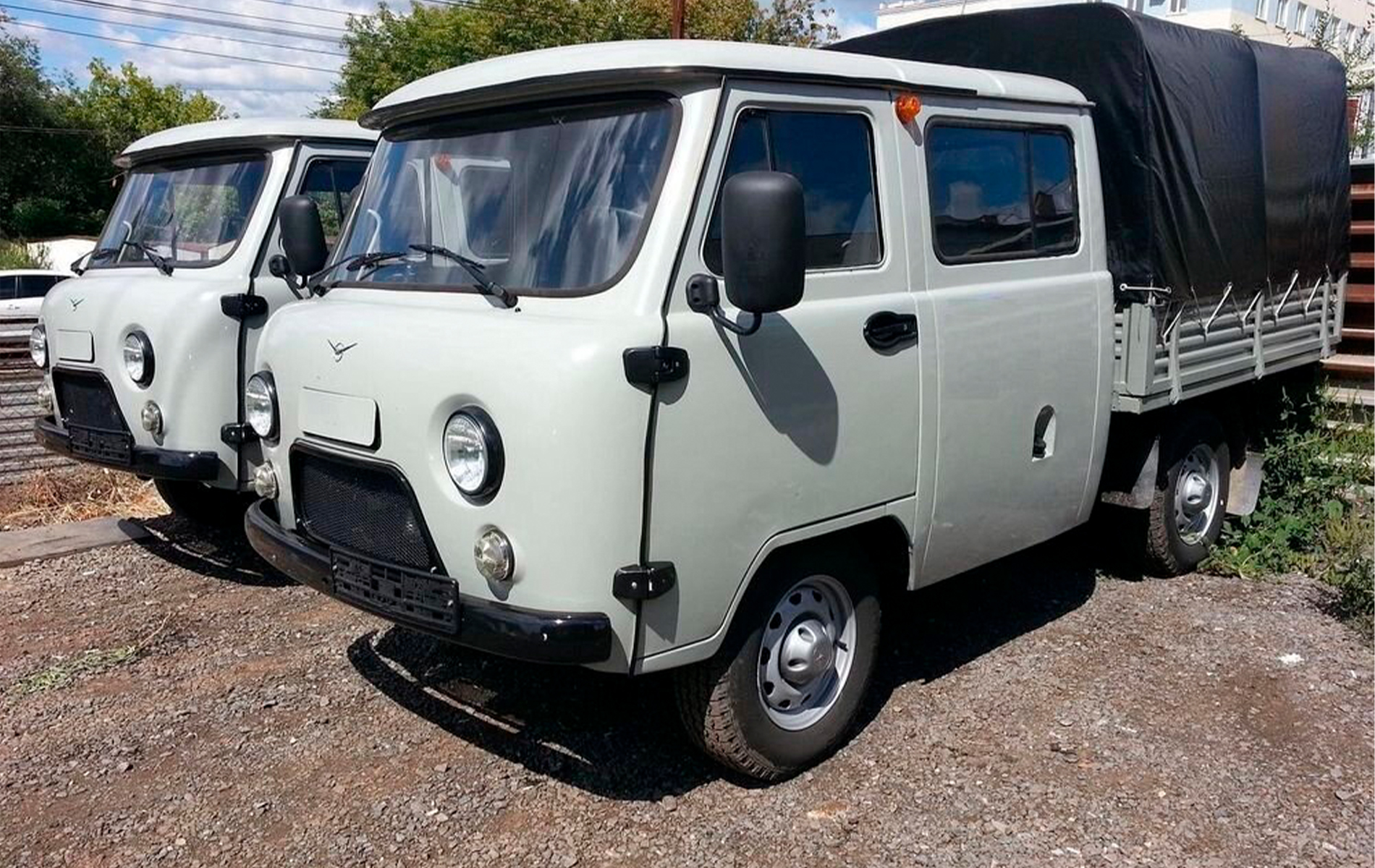 Автосалон: Uaz СГР Двухрядная кабина