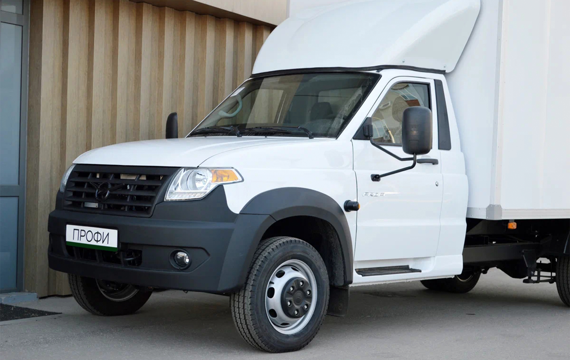 Автосалон: Uaz Профи Фургон