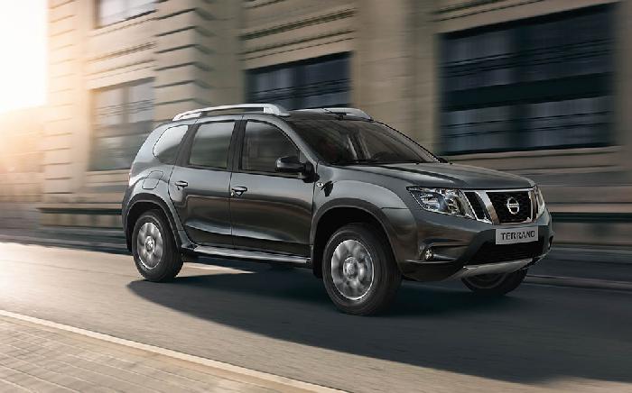 Автосалон: Nissan Terrano