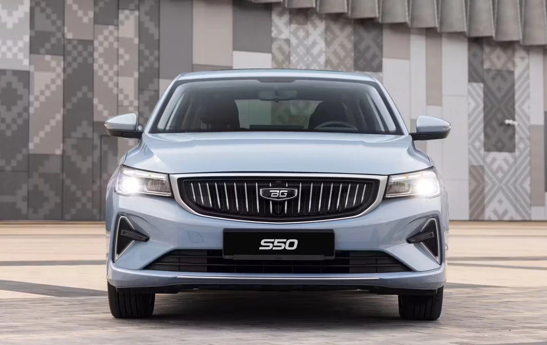 Автосалон: Belgee S50