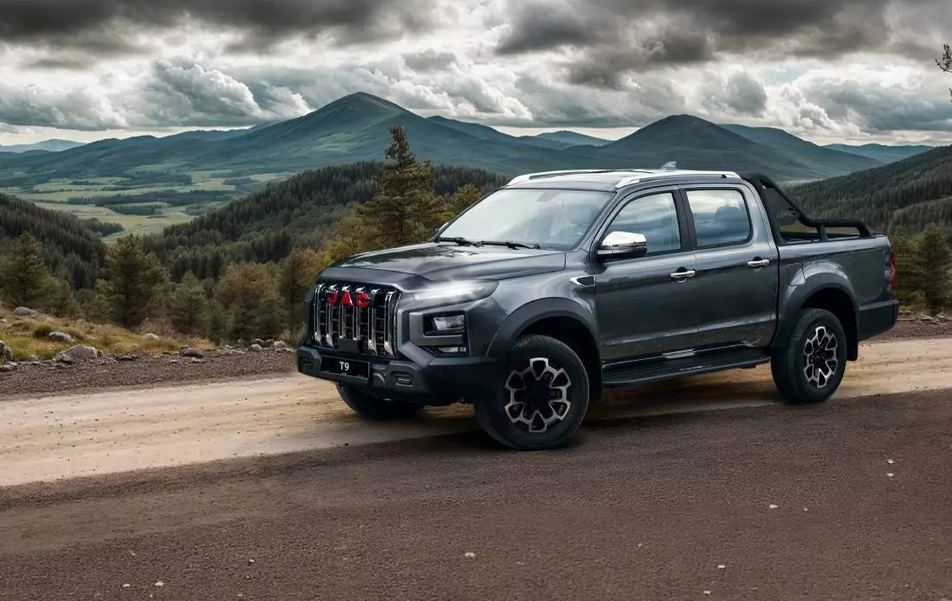 Автосалон: Jac T9