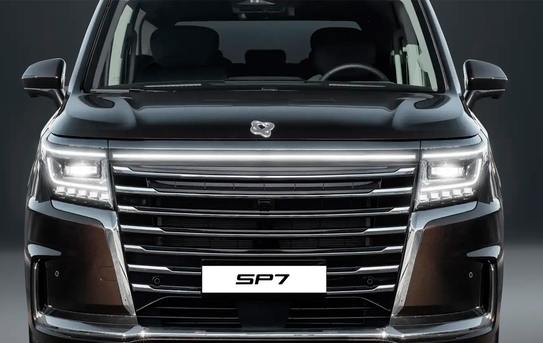 Автосалон: Sollers SP7