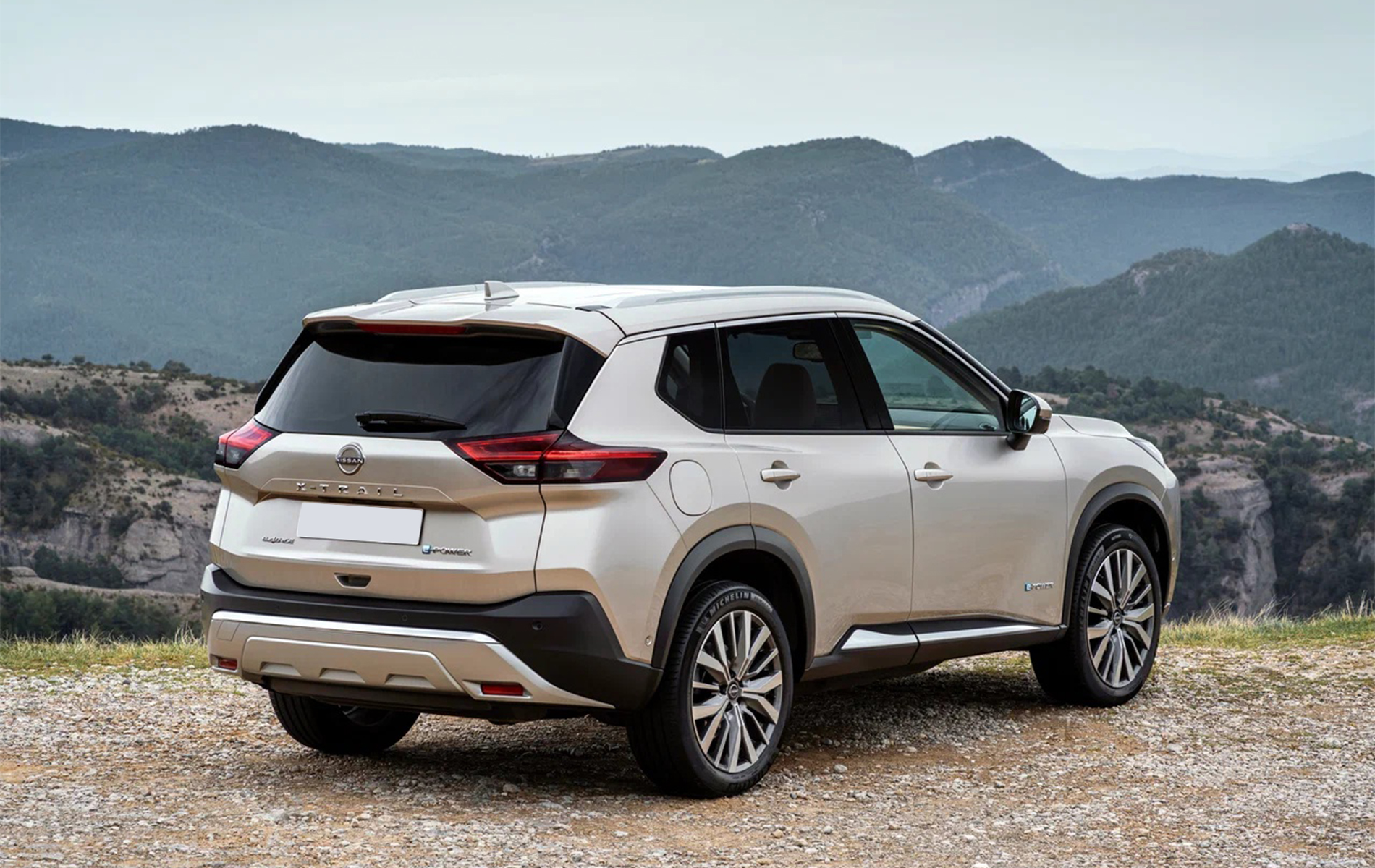 Автосалон: Nissan X-Trail New