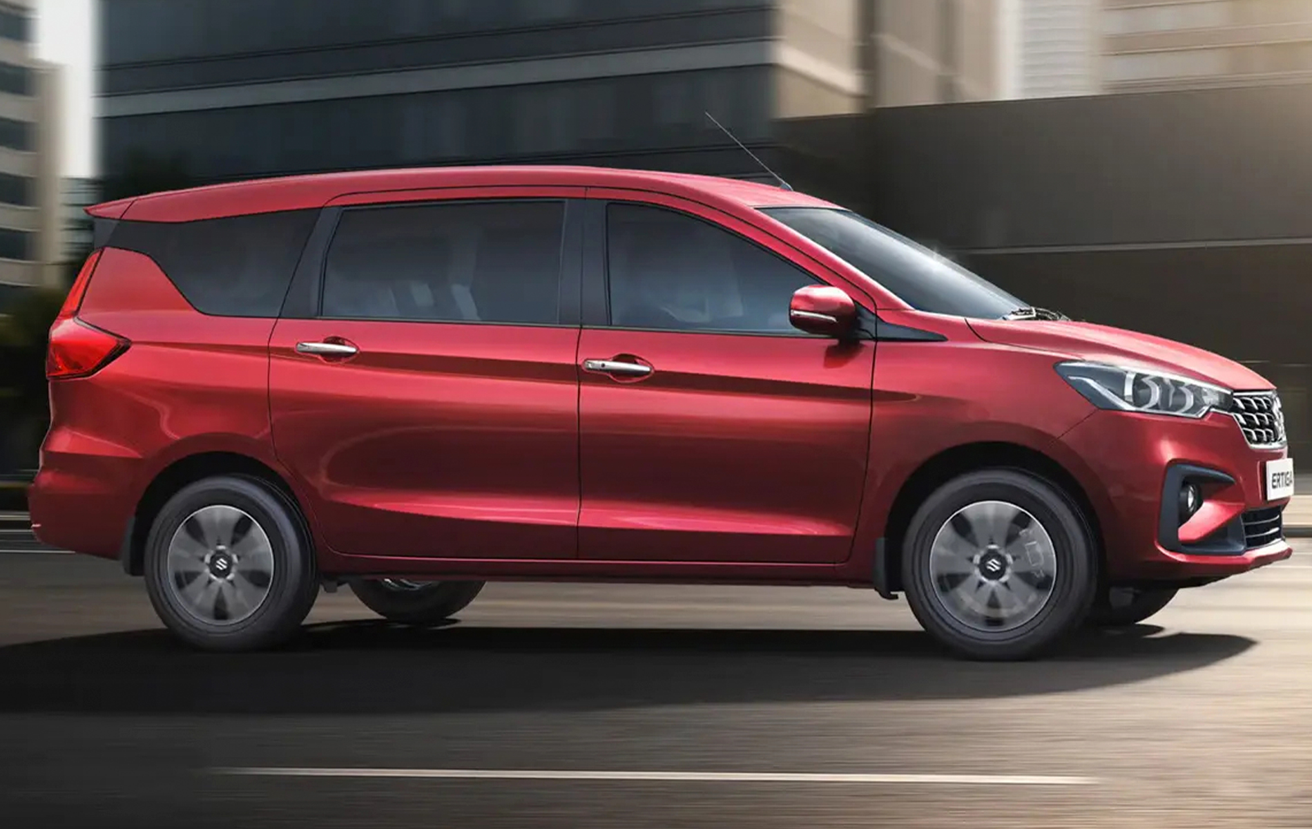 Автосалон: Suzuki Ertiga