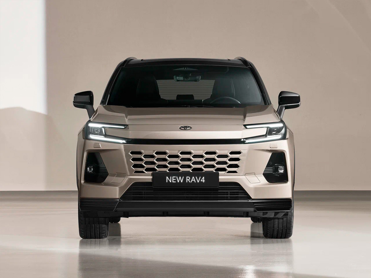 Автосалон: Toyota Rav4 New
