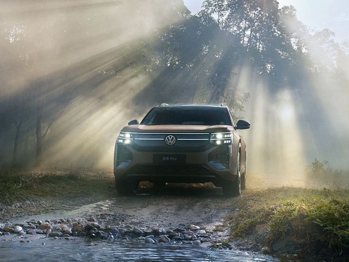 Автосалон: Volkswagen Teramont Pro II