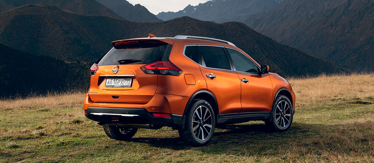 Автосалон: Nissan X-Trail