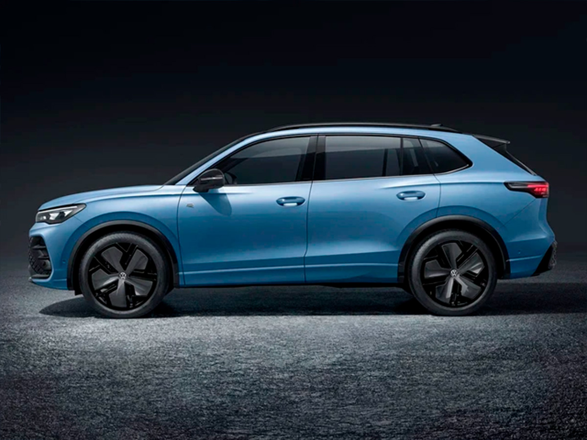 Автосалон: Volkswagen Tiguan L Pro