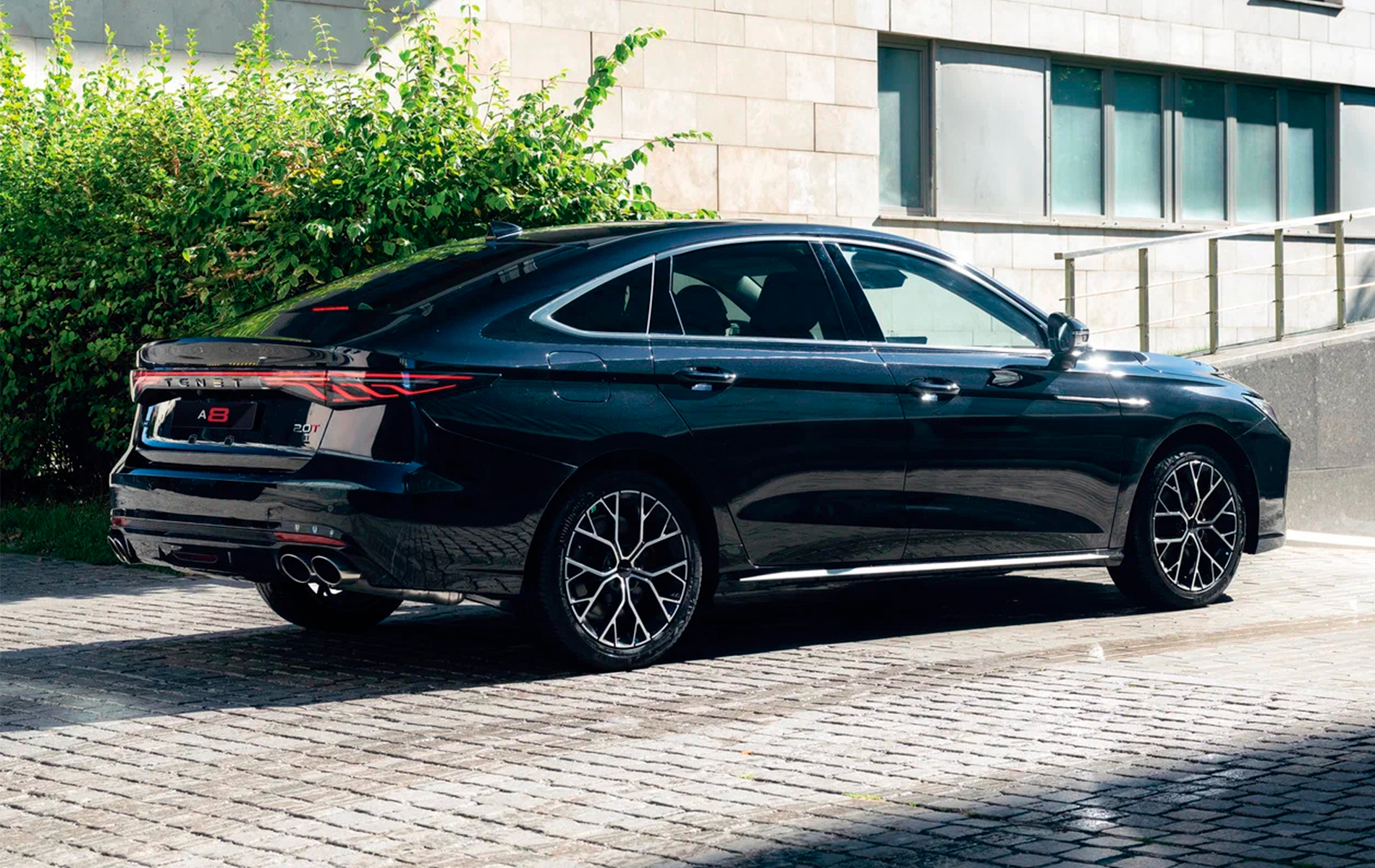 Автосалон: Tenet A8