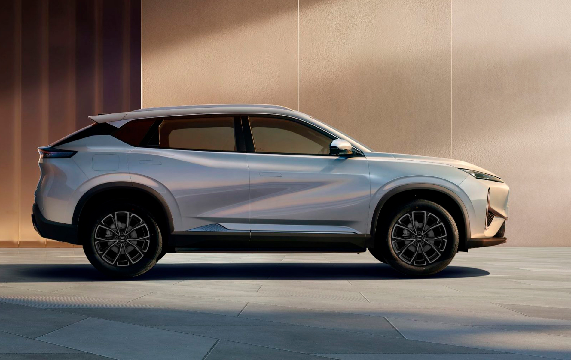 Автосалон: Evolute i-SKY New