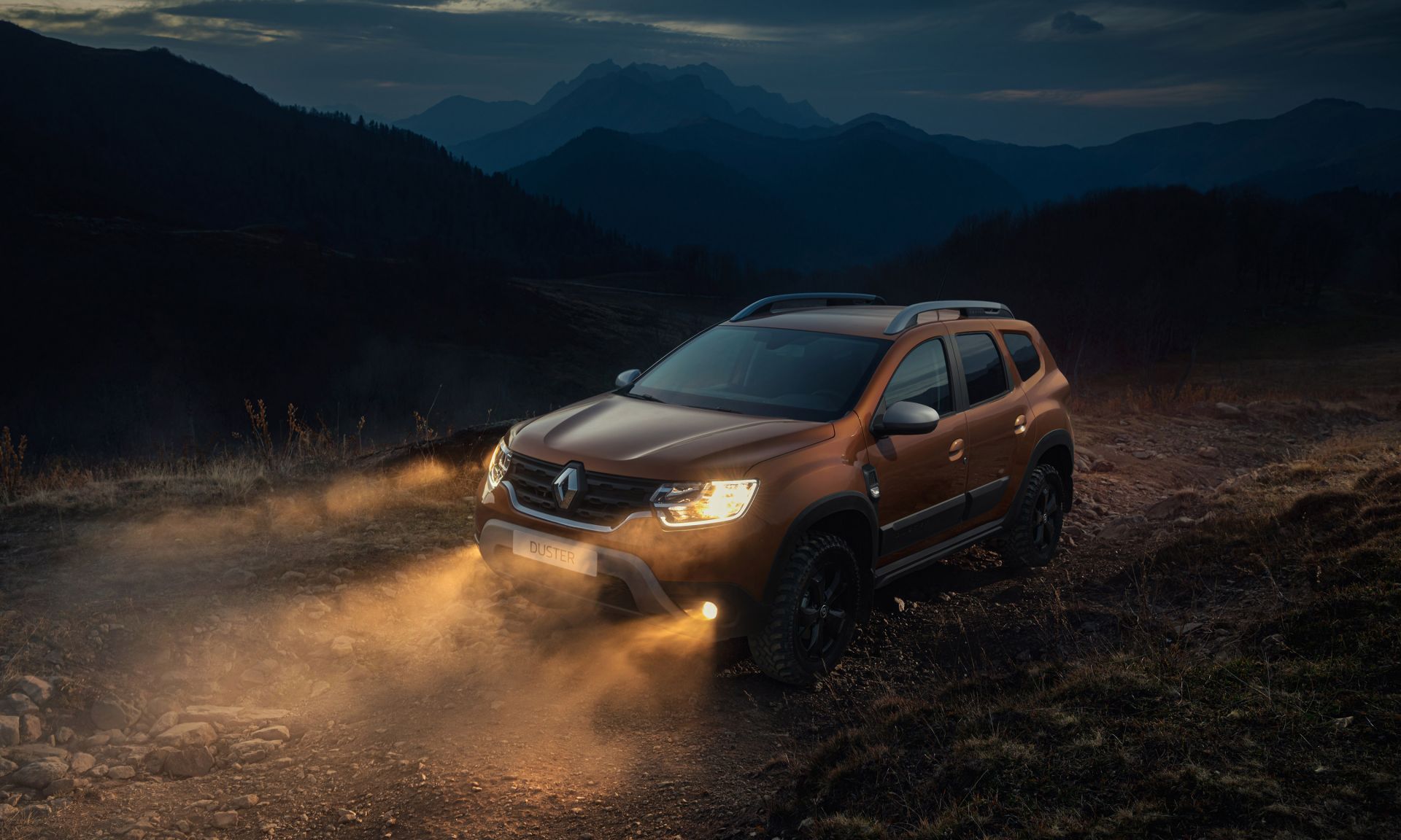 Автосалон: Renault Duster