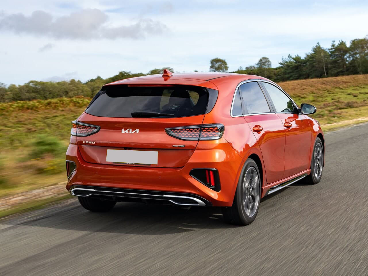 Автосалон: Kia Ceed