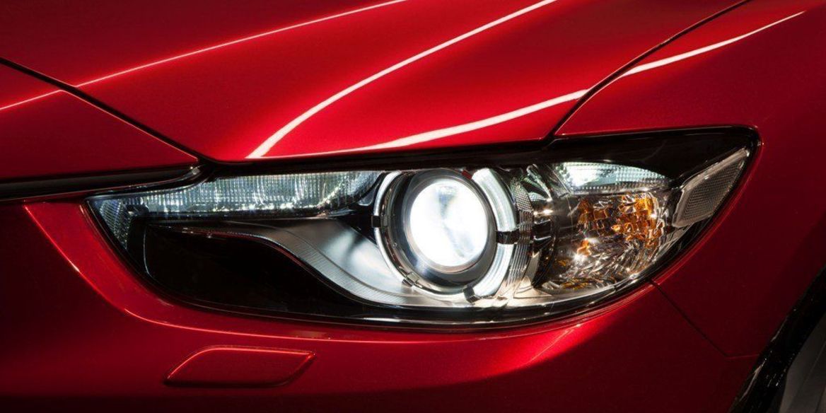 Автосалон: Mazda 6
