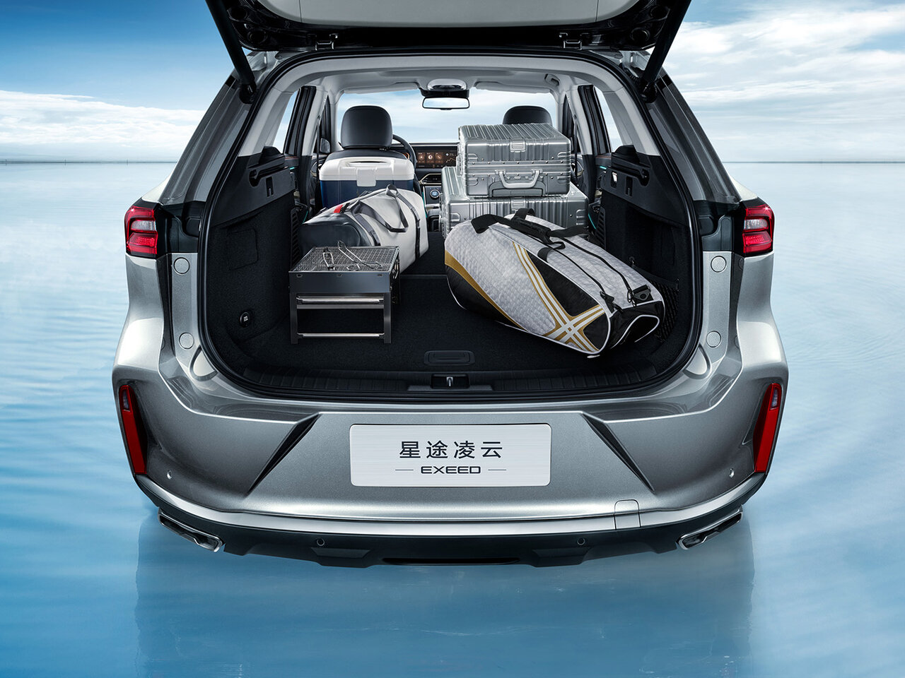 Автосалон: Exeed TXL