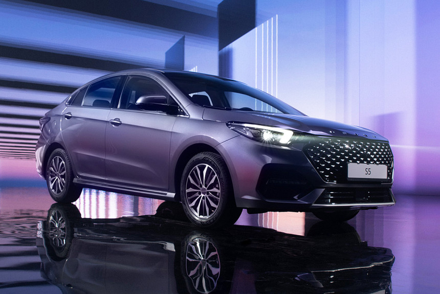 Автосалон: Omoda S5
