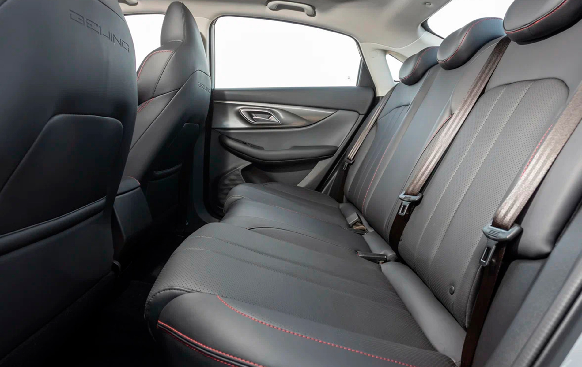 Автосалон: Baic U5 PLUS