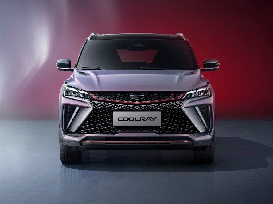 Автосалон: Geely Coolray