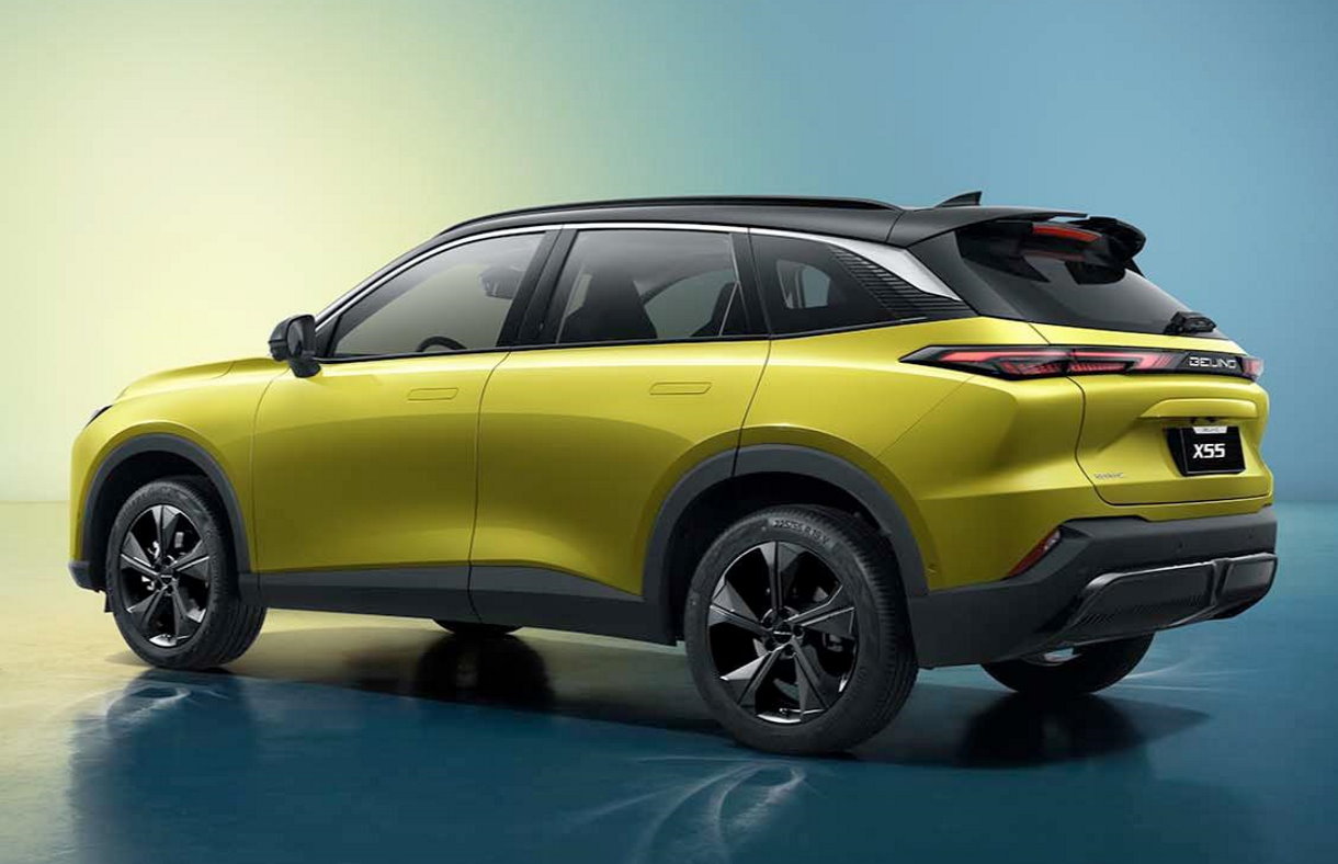 Автосалон: Baic X55