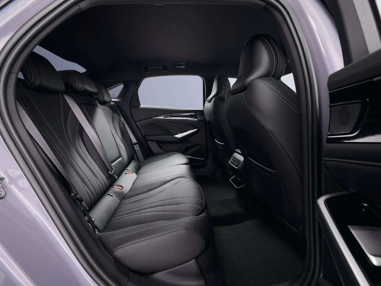 Автосалон: Geely Preface