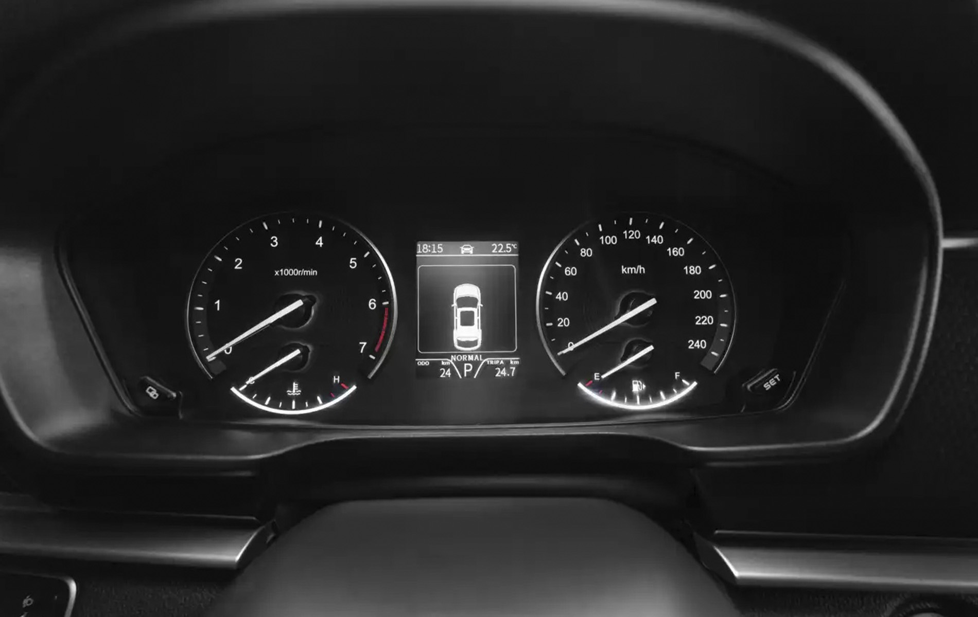 Автосалон: Dongfeng DFSK ix7