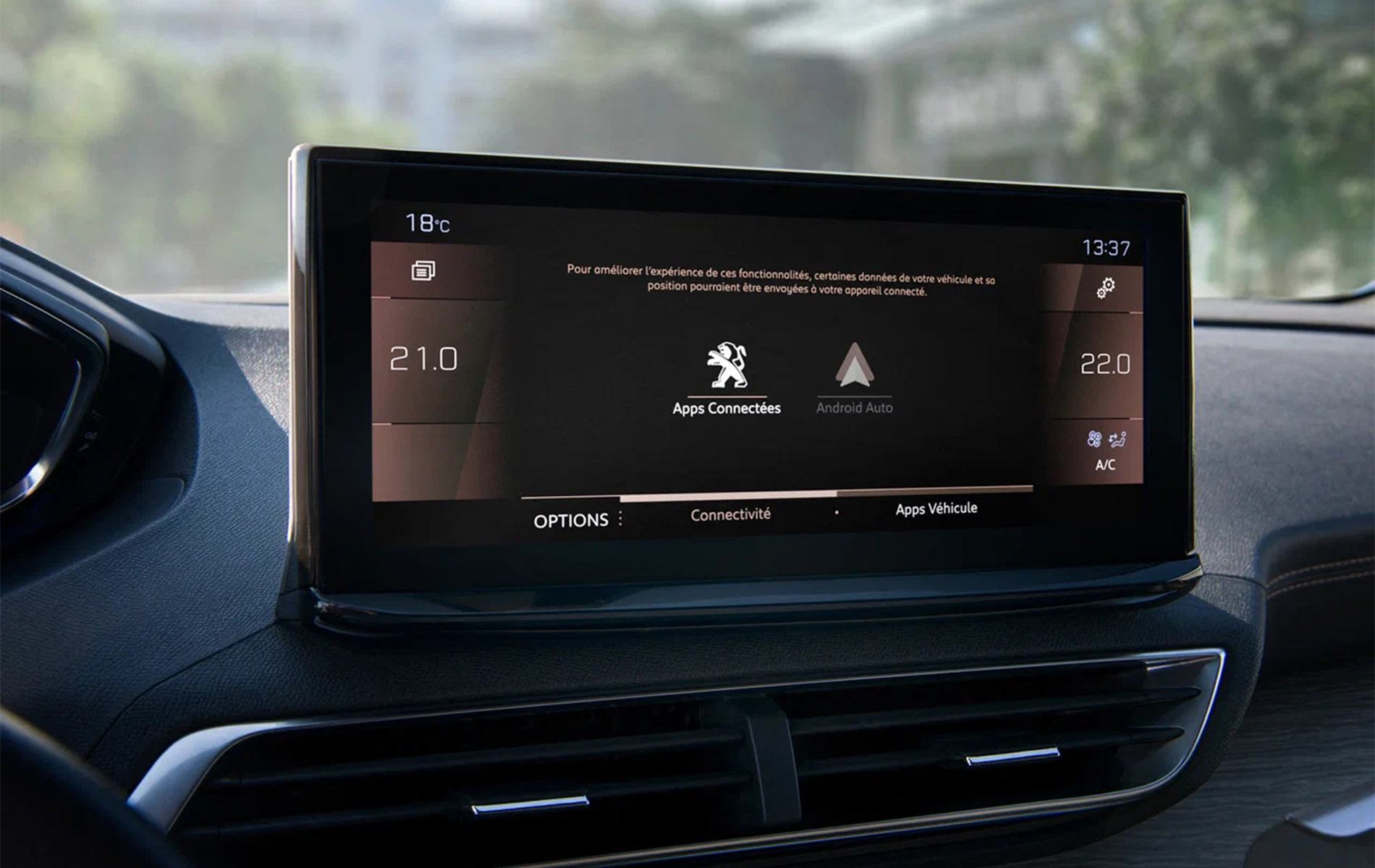 Автосалон: Peugeot 5008