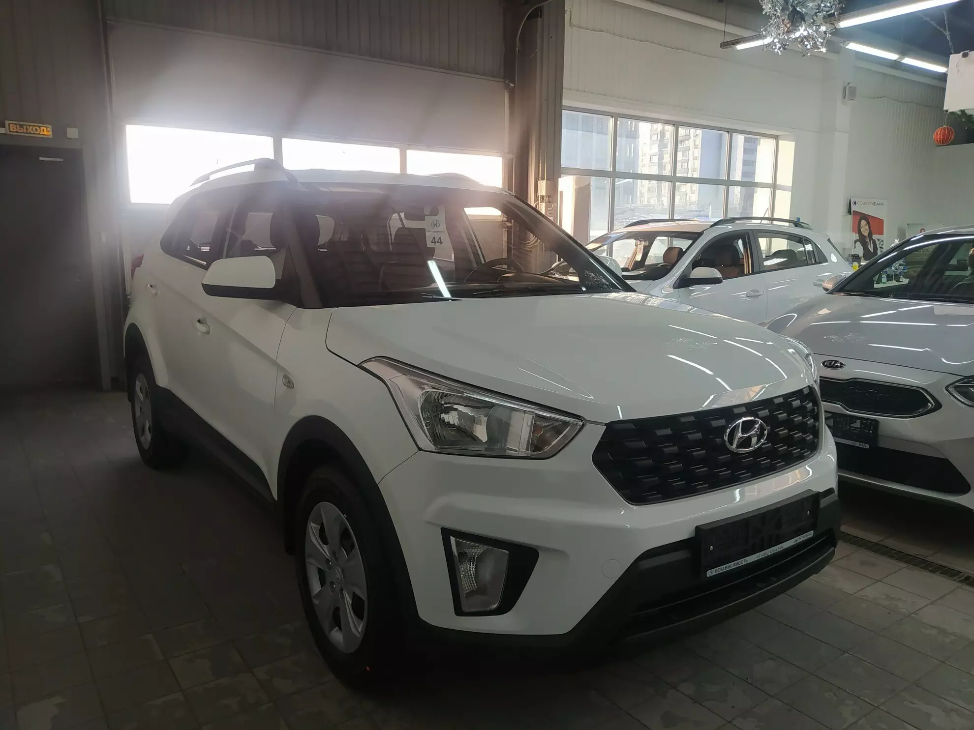 Автосалон: Hyundai Creta 2021