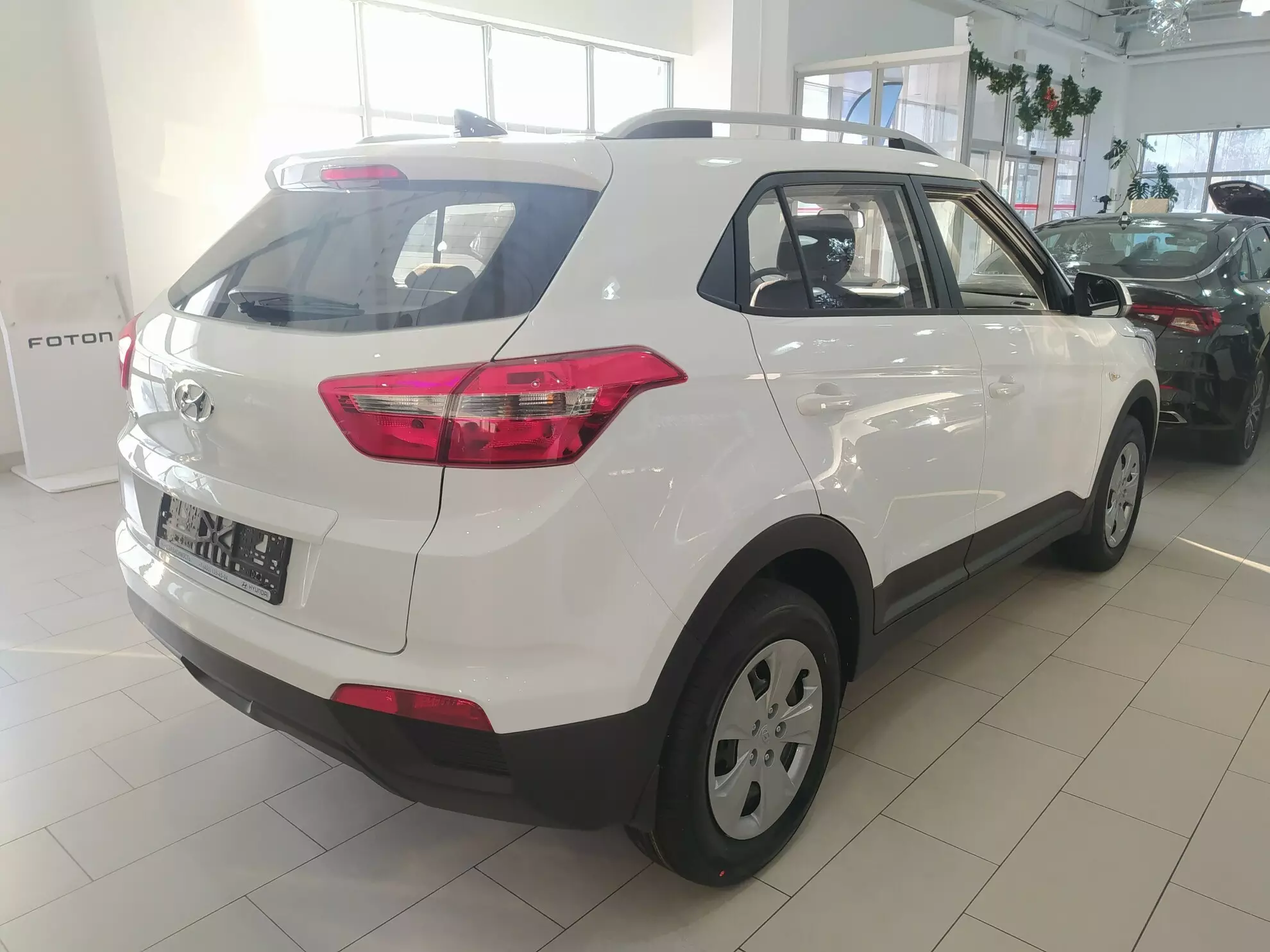 Автосалон: Hyundai Creta 2021