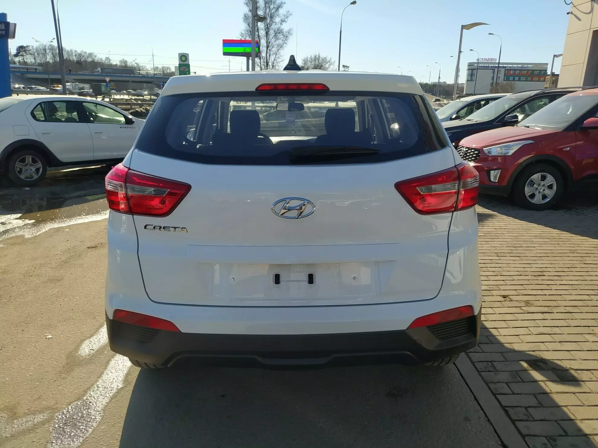 Автосалон: Hyundai Creta 2021