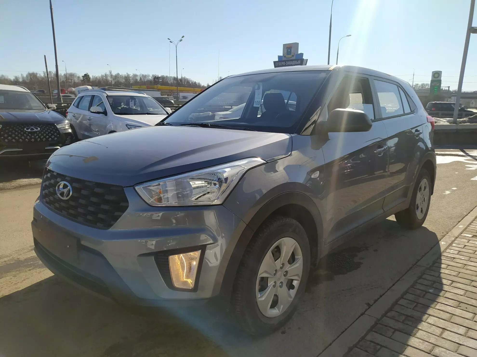 Автосалон: Hyundai Creta 2021