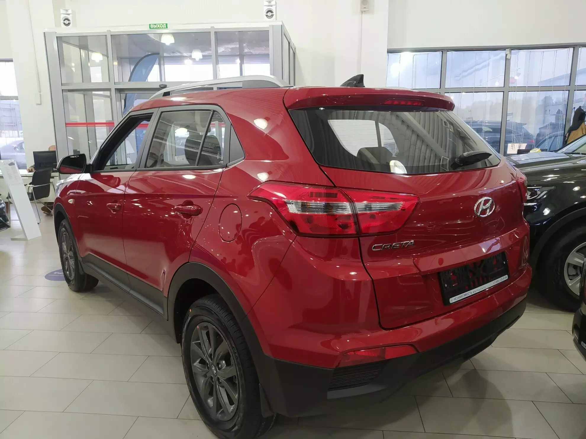 Автосалон: Hyundai Creta 2021