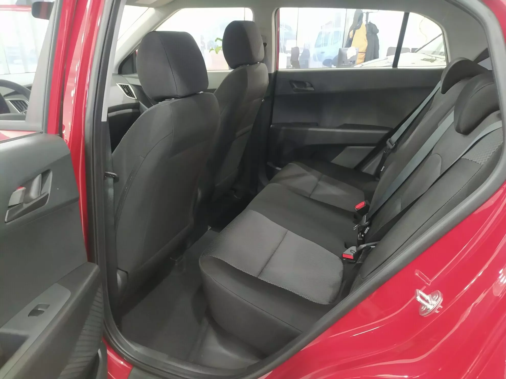Автосалон: Hyundai Creta 2021