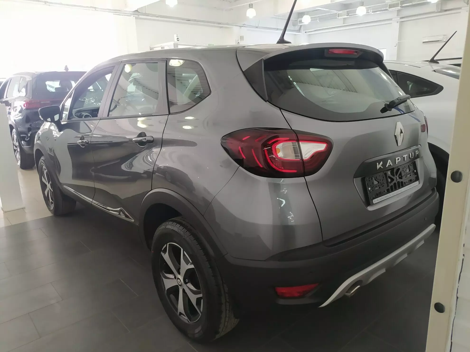 Автосалон: Renault Kaptur