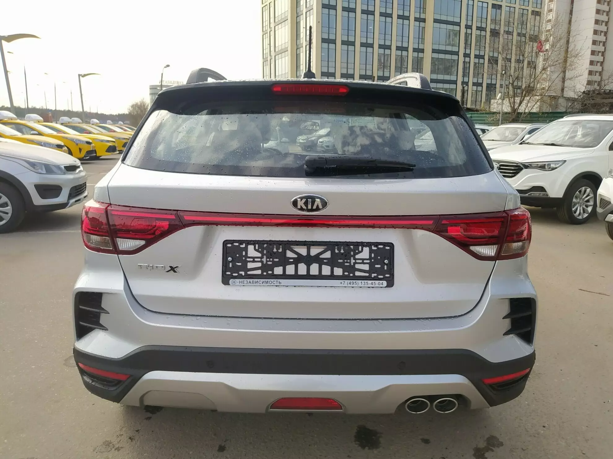 Автосалон: Kia Rio X