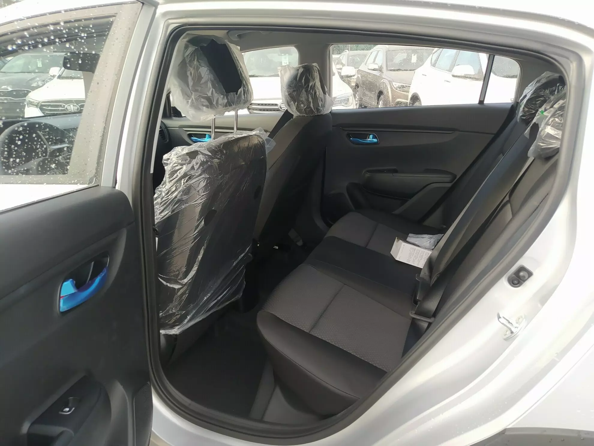 Автосалон: Kia Rio X