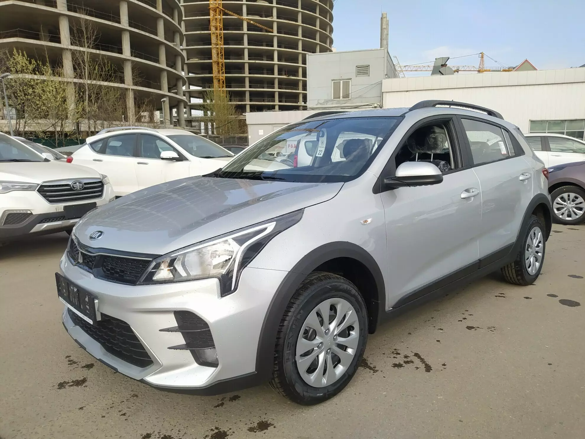 Автосалон: Kia Rio X
