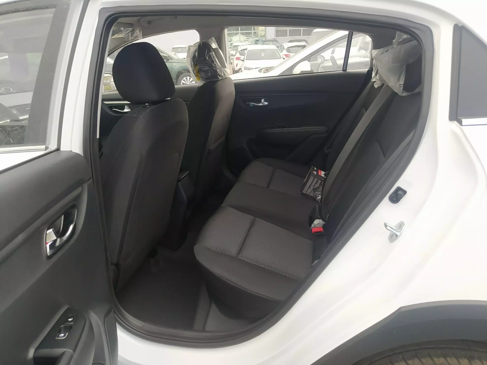 Автосалон: Kia Rio X