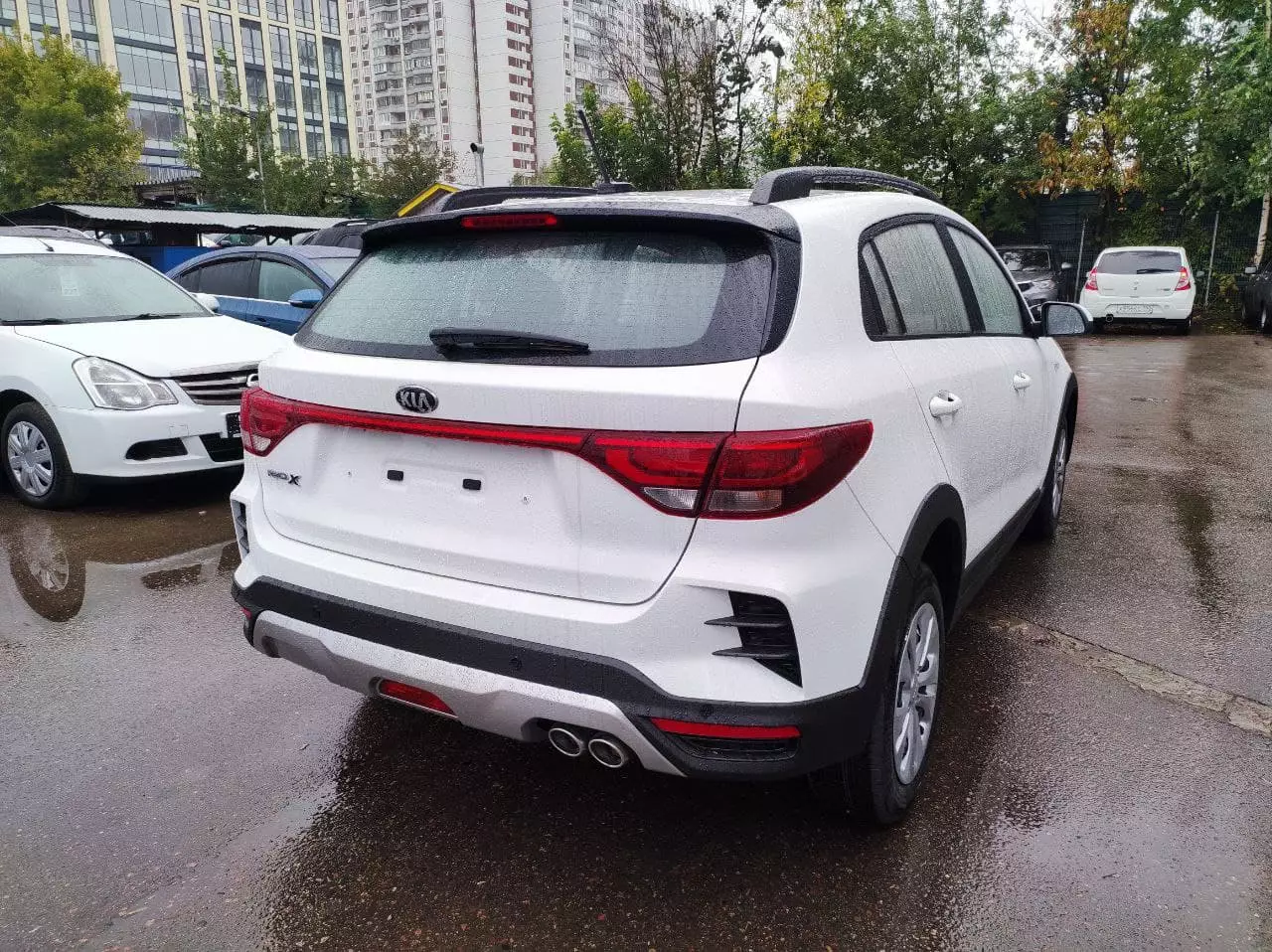 Автосалон: Kia Rio X