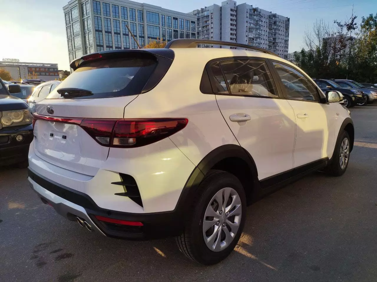 Автосалон: Kia Rio X