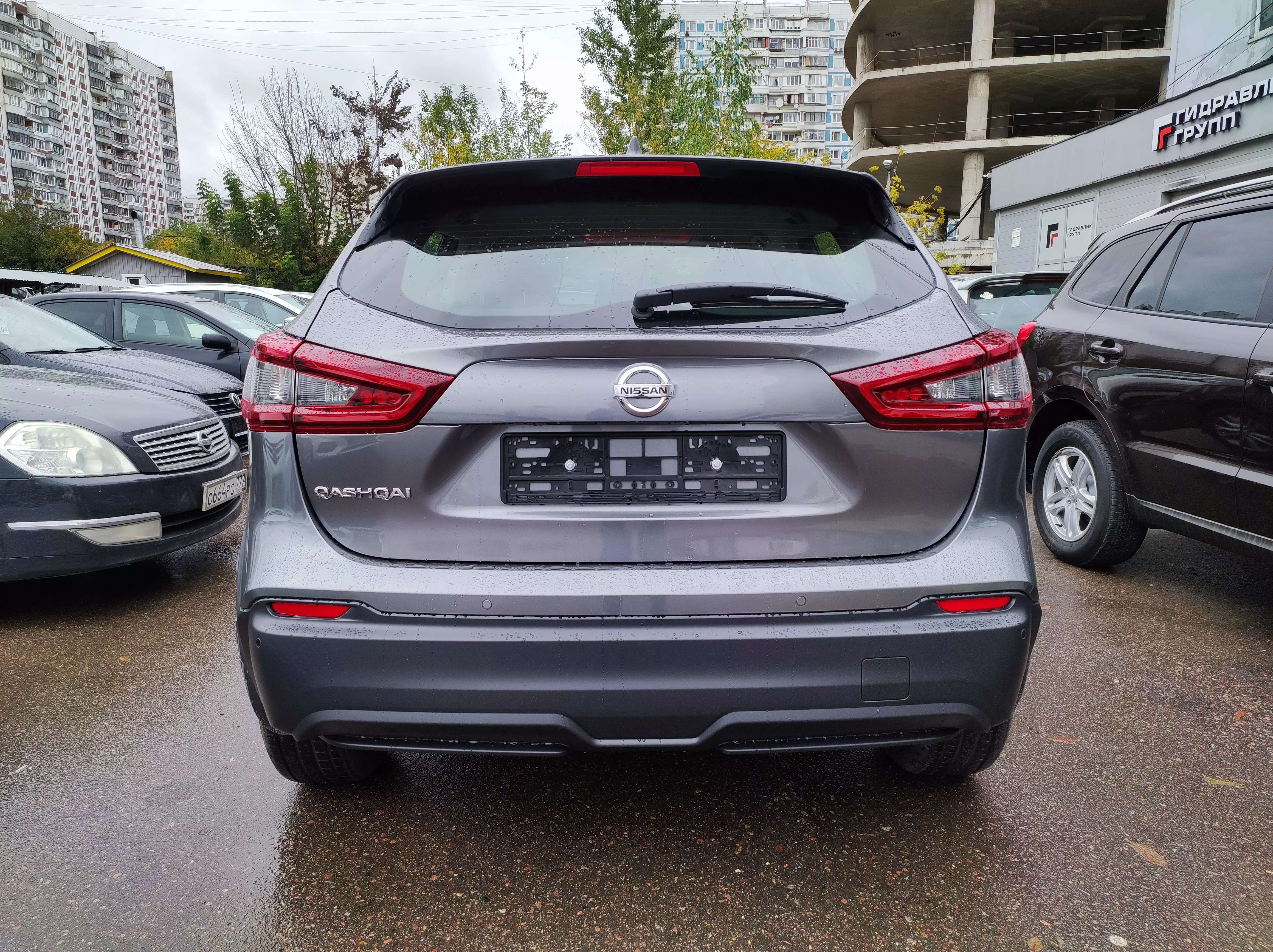 Автосалон: Nissan Qashqai