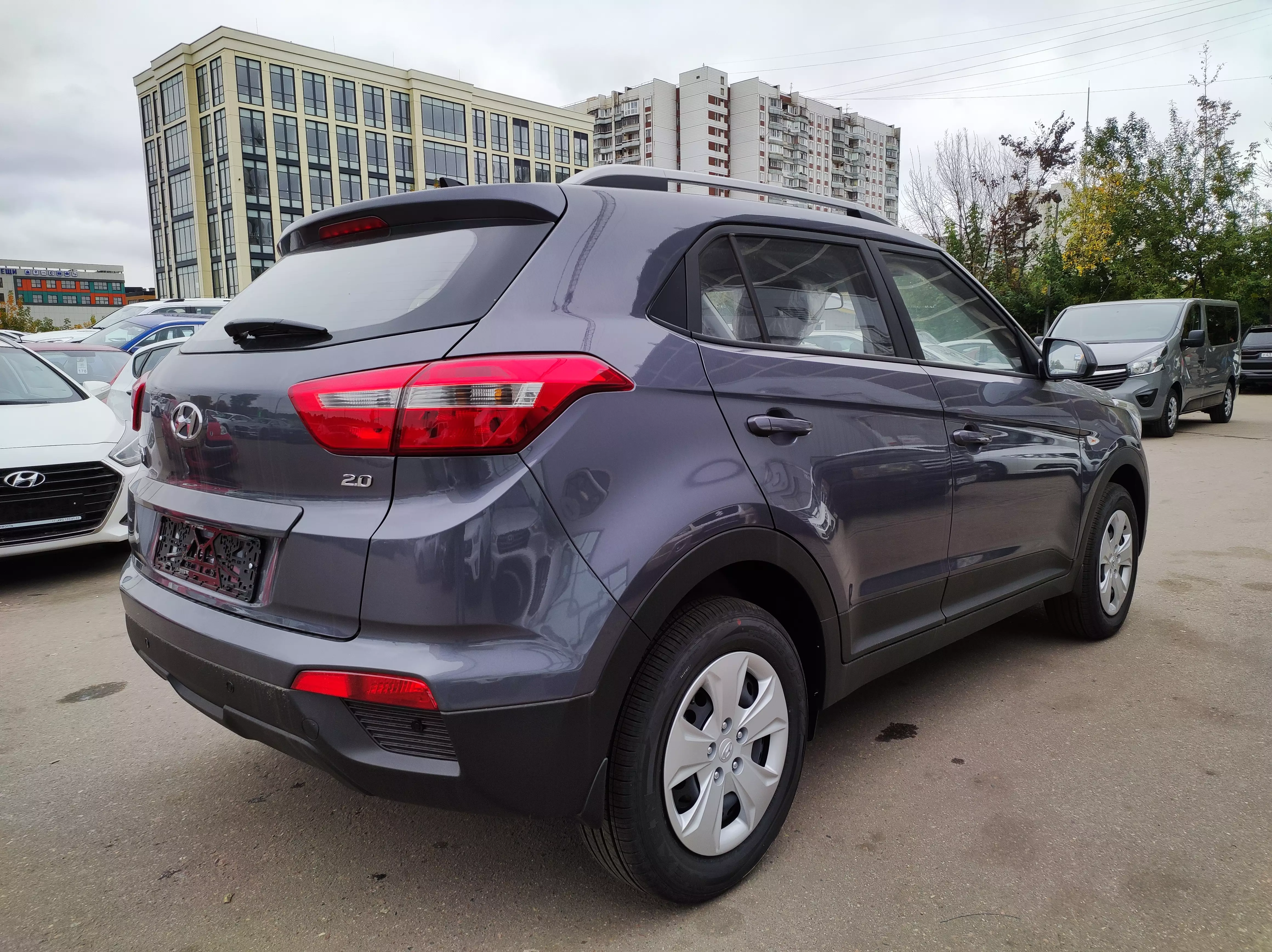 Автосалон: Hyundai Creta 2021