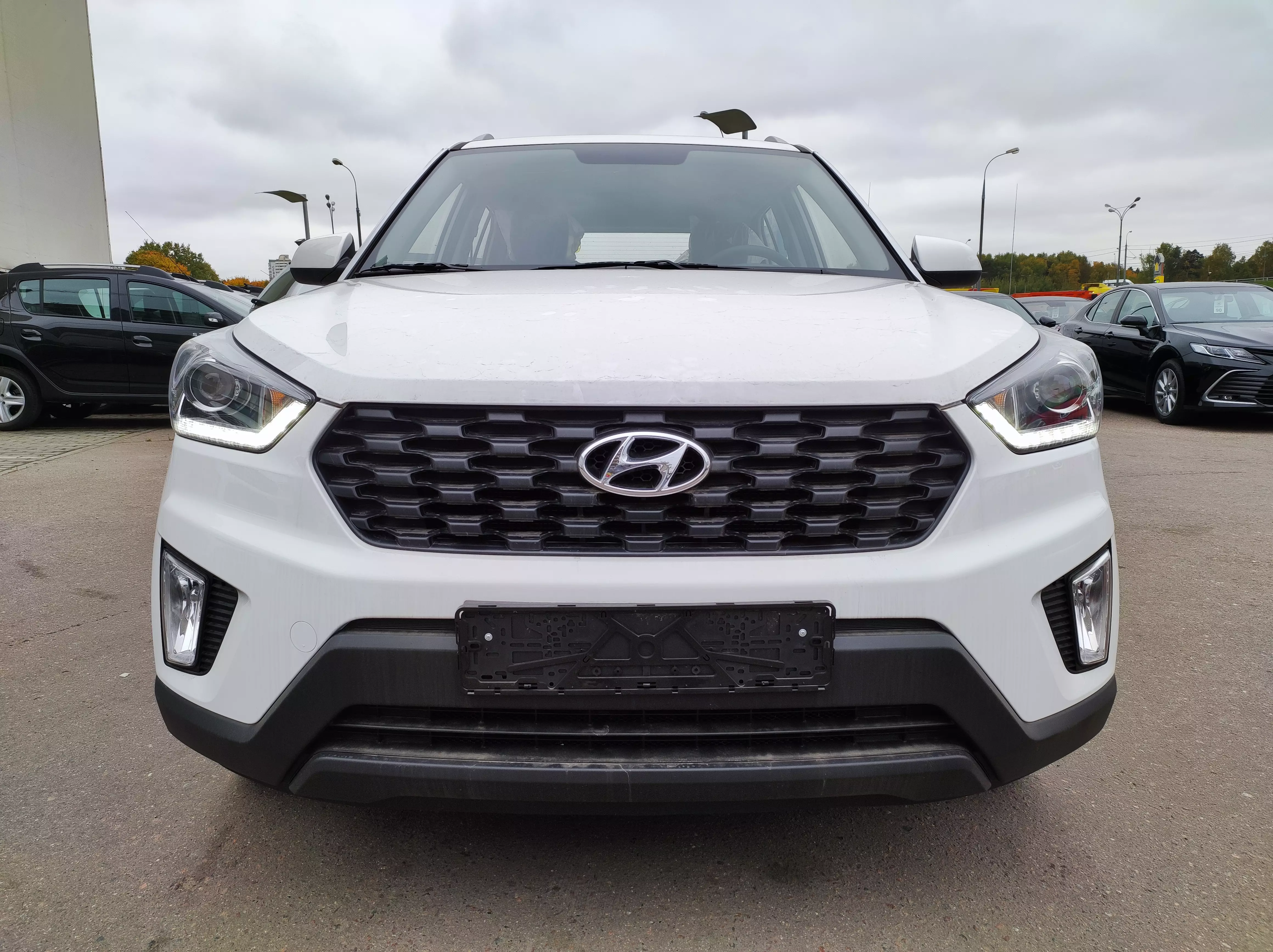 Автосалон: Hyundai Creta 2021