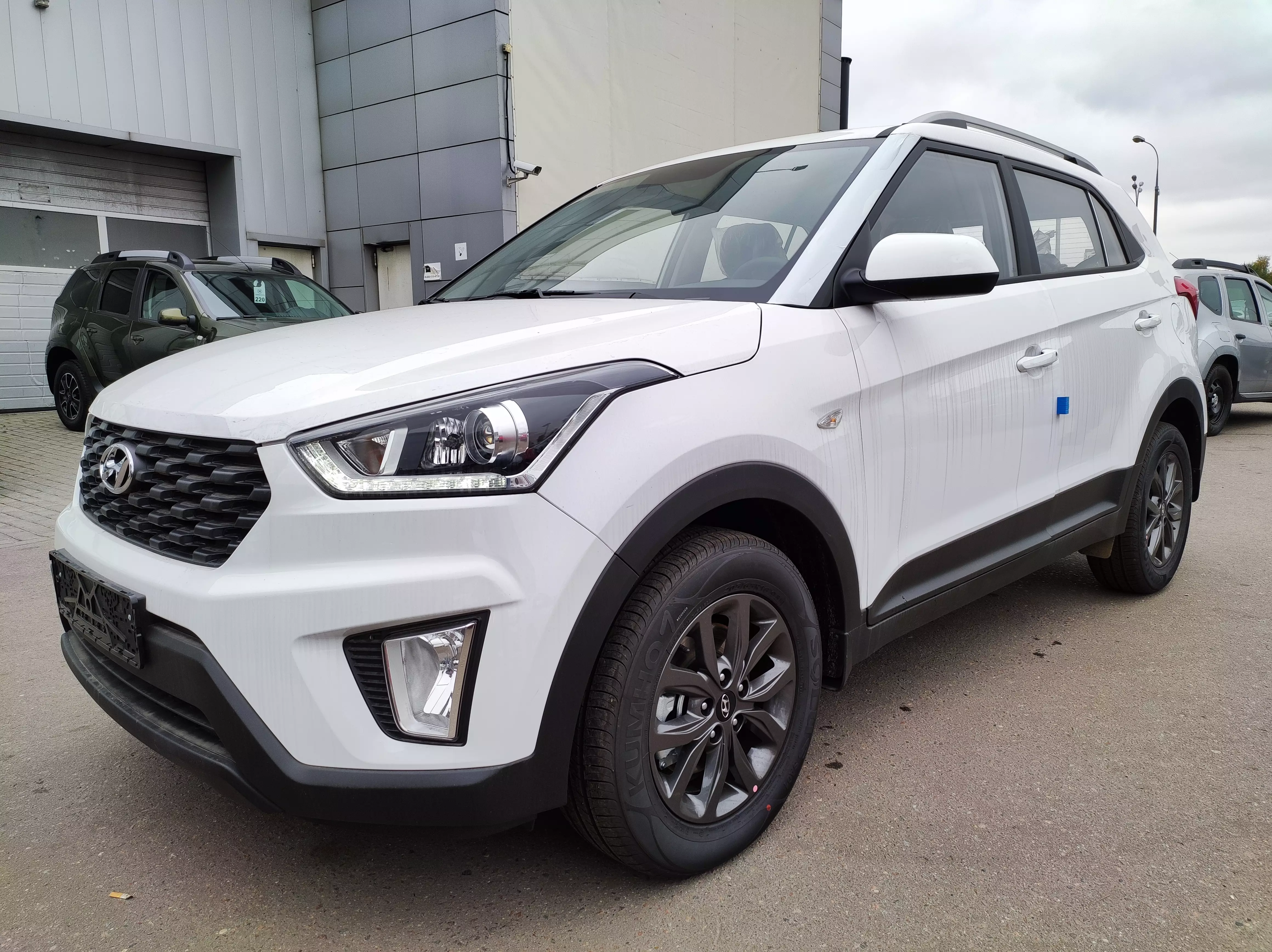 Автосалон: Hyundai Creta 2021