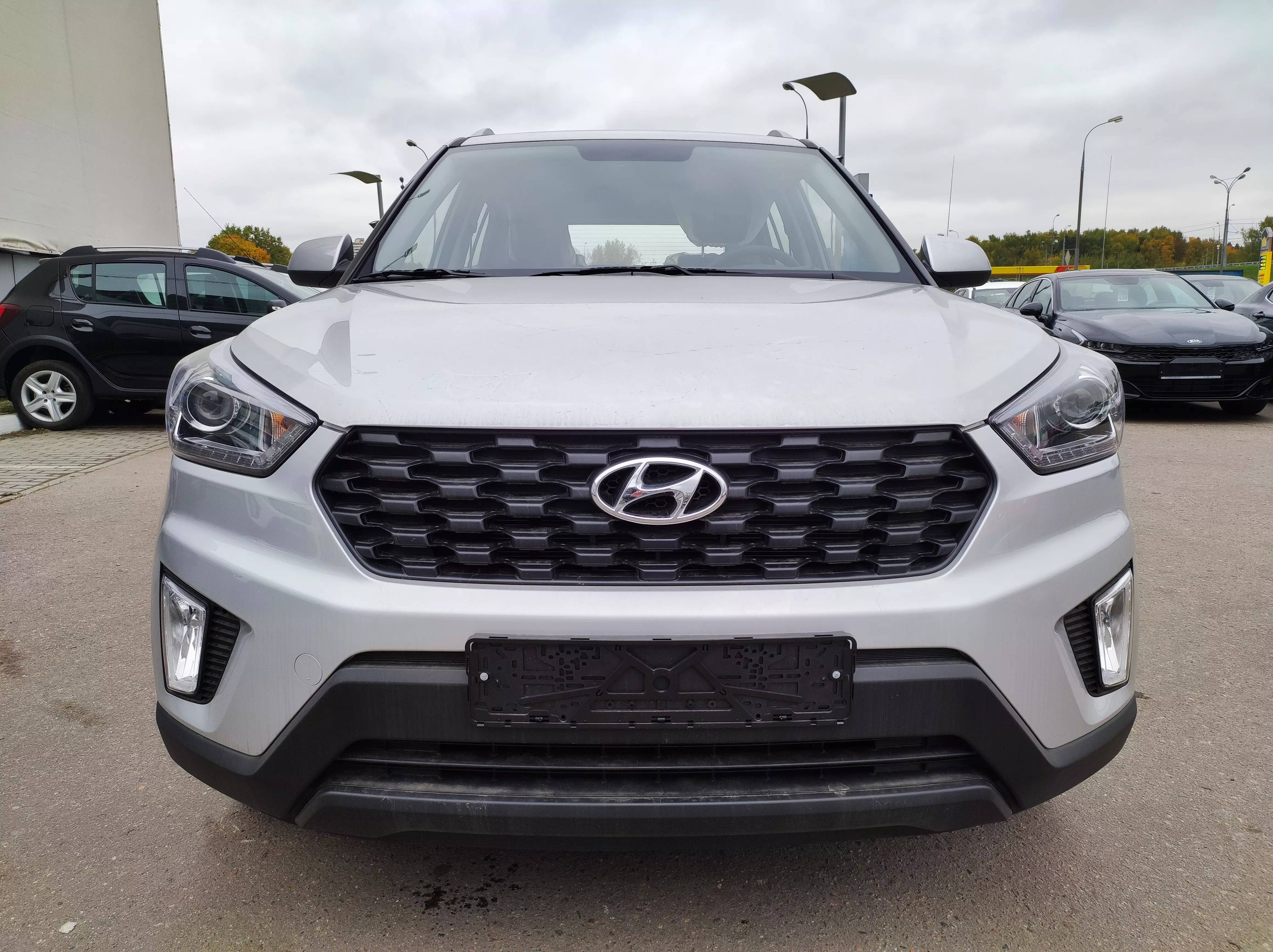 Автосалон: Hyundai Creta 2021