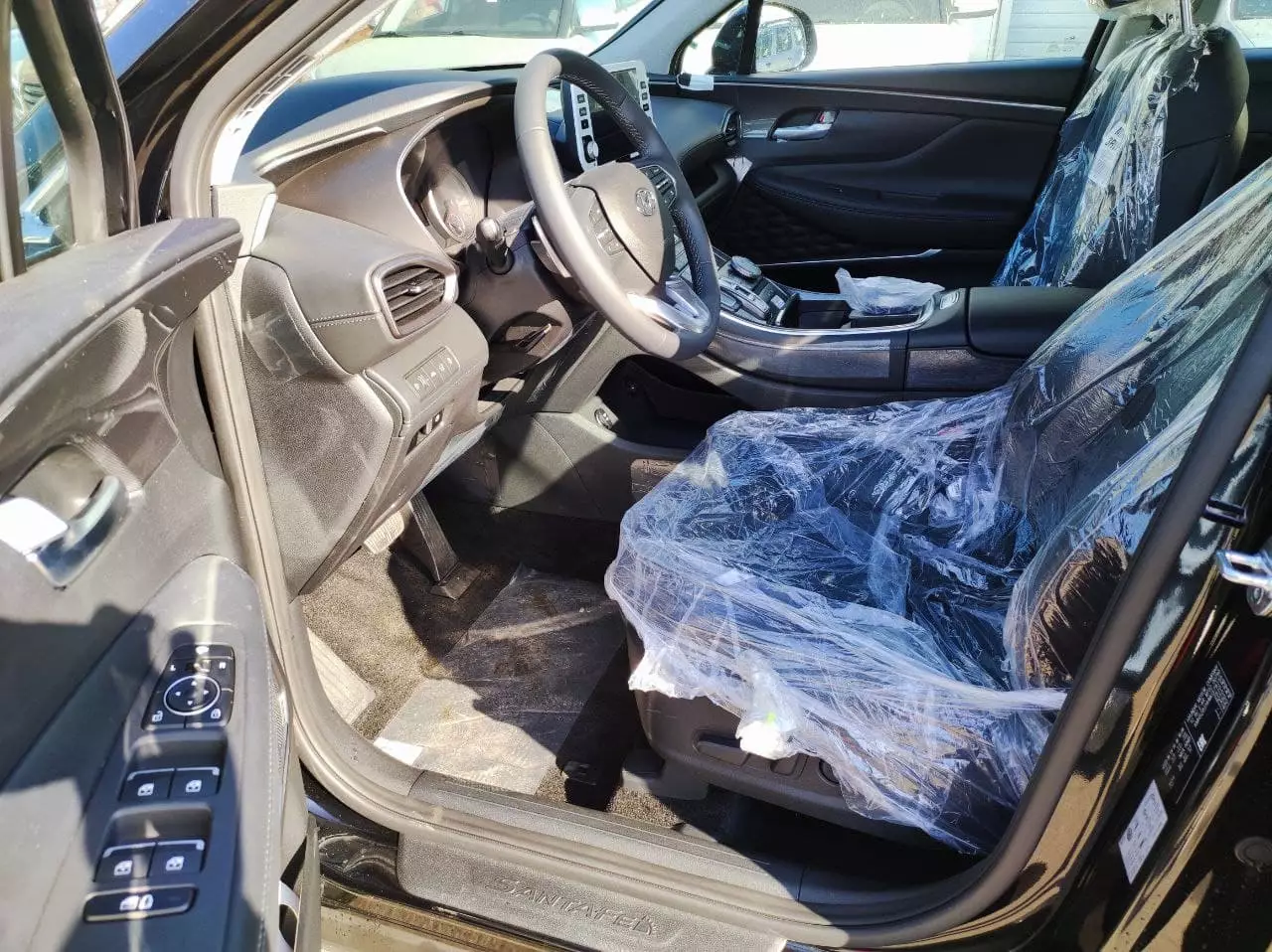 Автосалон: Hyundai Santa Fe