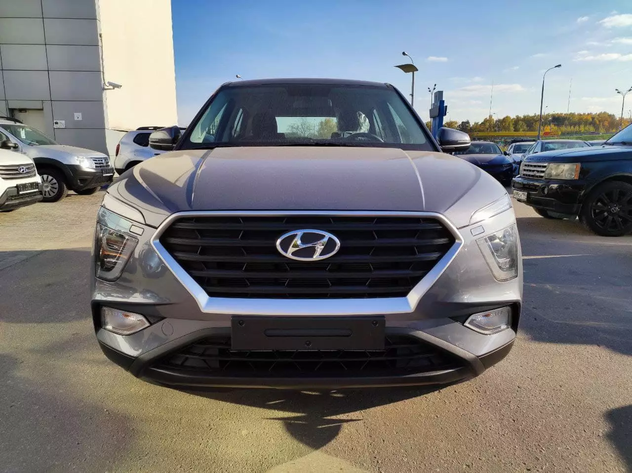 Автосалон: Hyundai Creta
