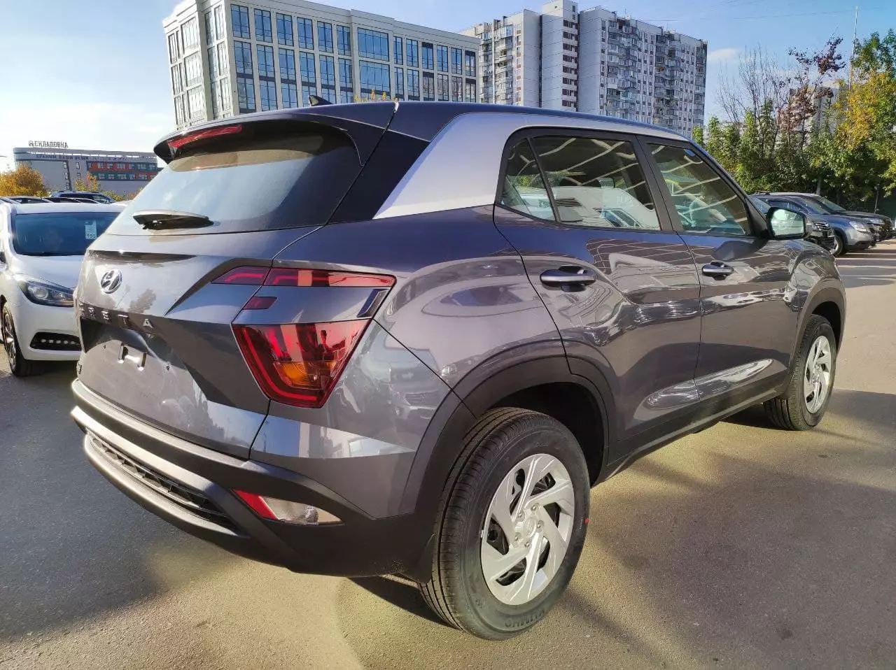 Автосалон: Hyundai Creta
