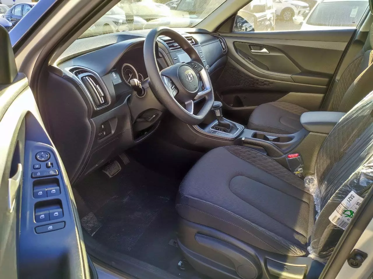 Автосалон: Hyundai Creta
