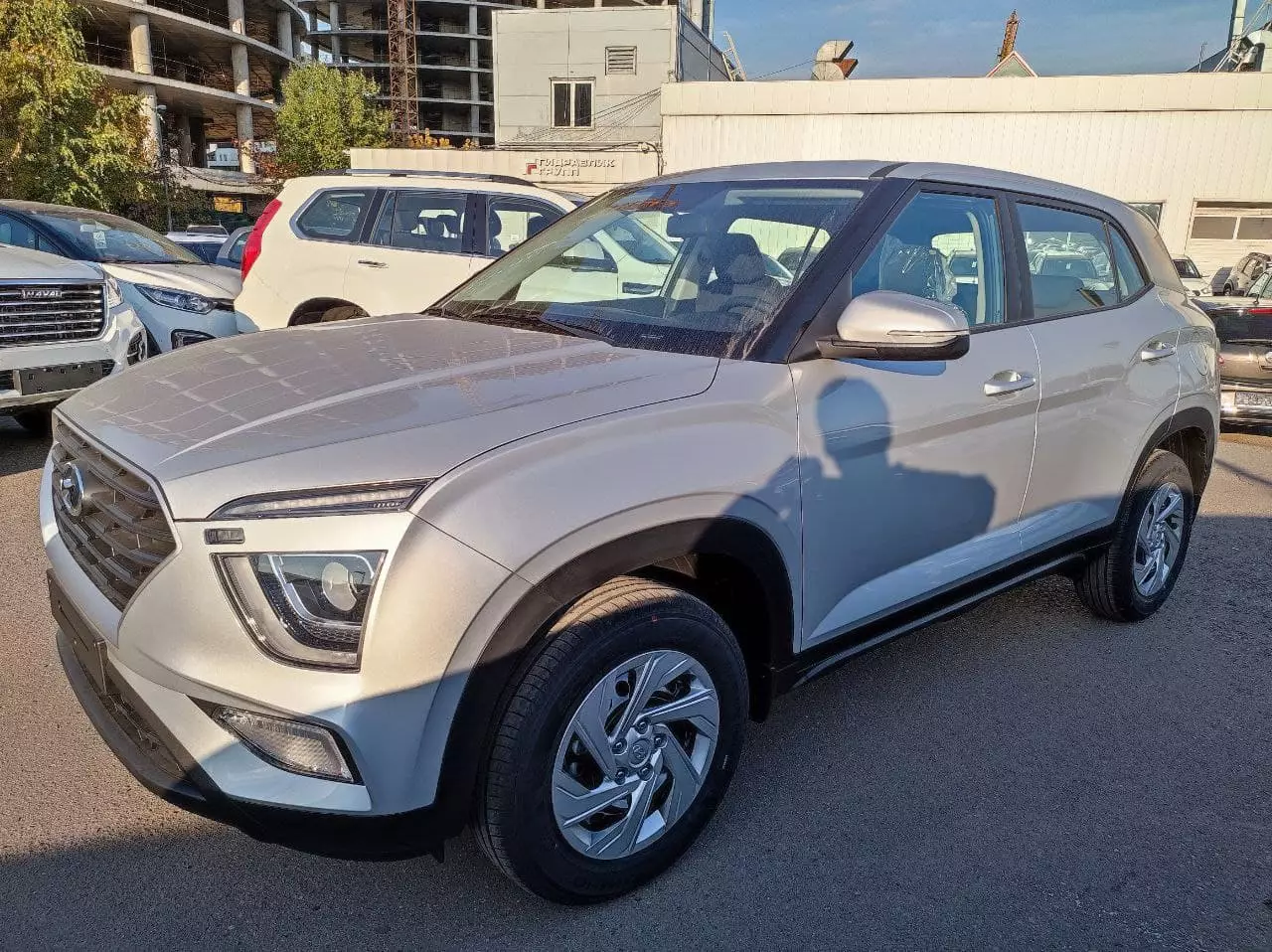 Автосалон: Hyundai Creta