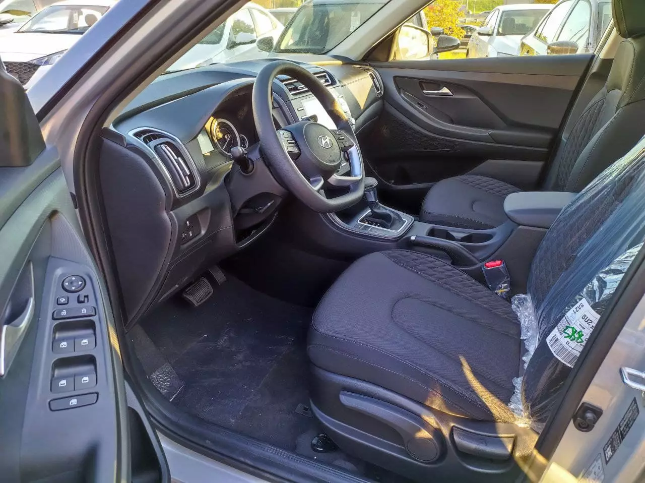 Автосалон: Hyundai Creta